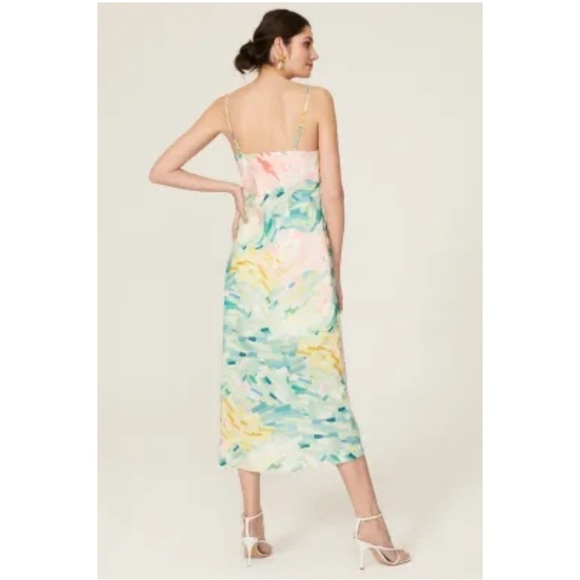 Slate & Willow
Watercolor Slip Dress size Medium - Picture 4 of 12